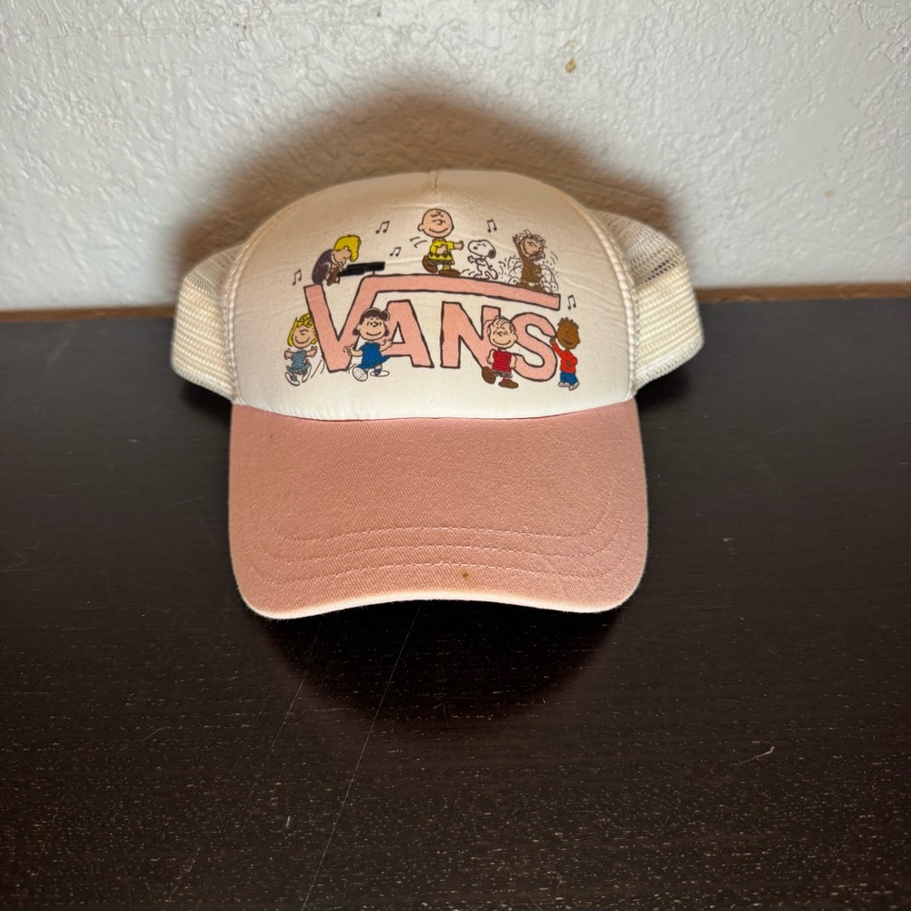 Peanuts Cream and Pink Toy Cap